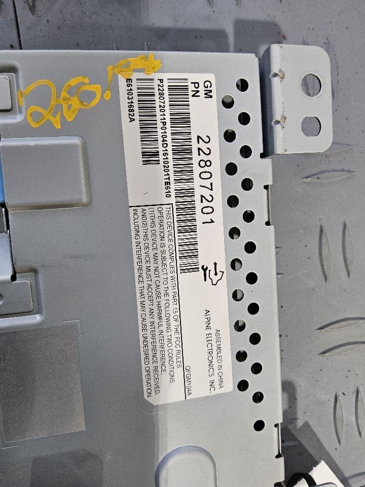 2010-2017 GMC Terrain Dash Mounted Lower 7" Display Screen