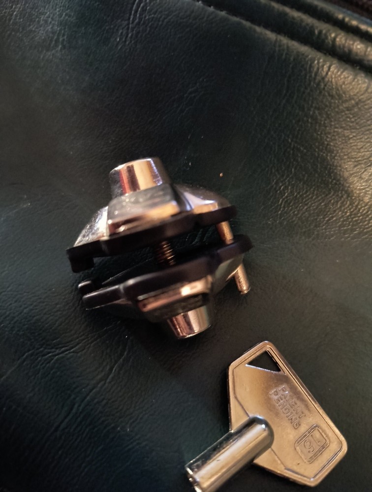 DOC Technologies Gunmaster Metal Trigger Lock. Fits Most Guns And Rifles.