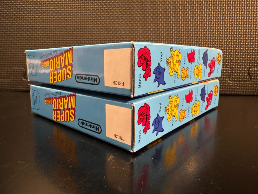 Super Mario Bros fruit snacks - 2 empty custom design display boxes