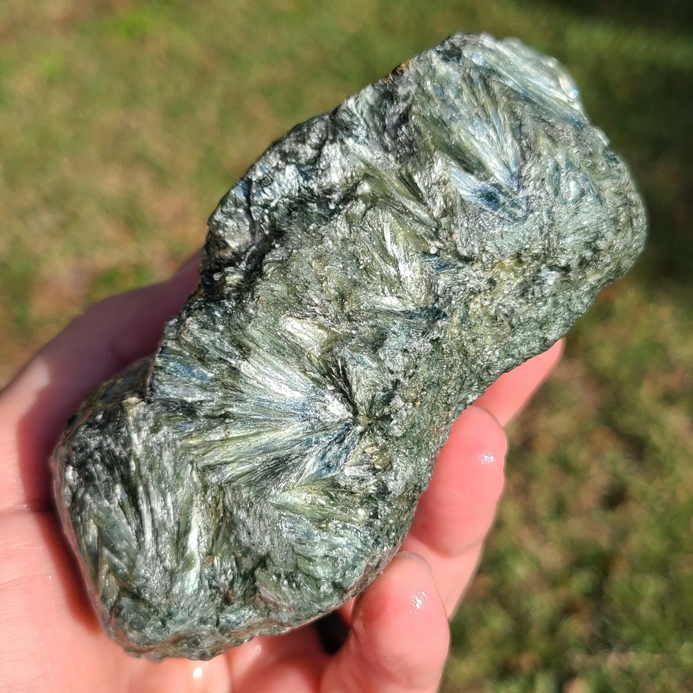 SERAPHINITE LAPIDARY ROUGH 1LB 7.4OZ