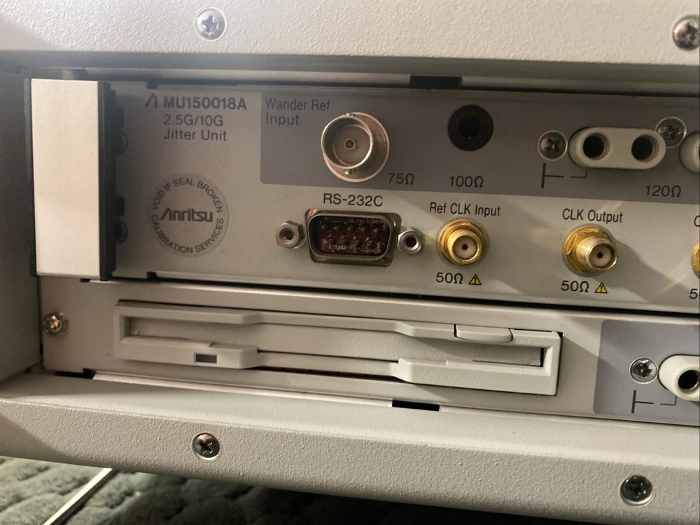 Anritsu MP1580A Portable 2.5G/10G Analyzer Opt 2, 4