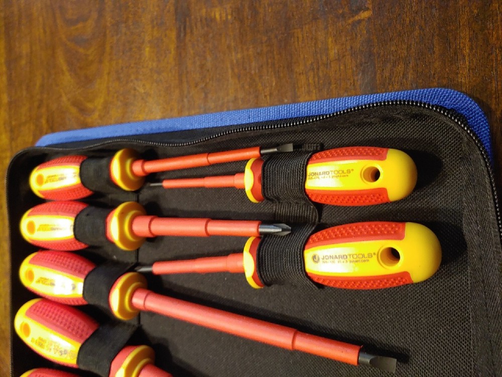 Jonard Tools Insulated Tool Kit TK-11INS