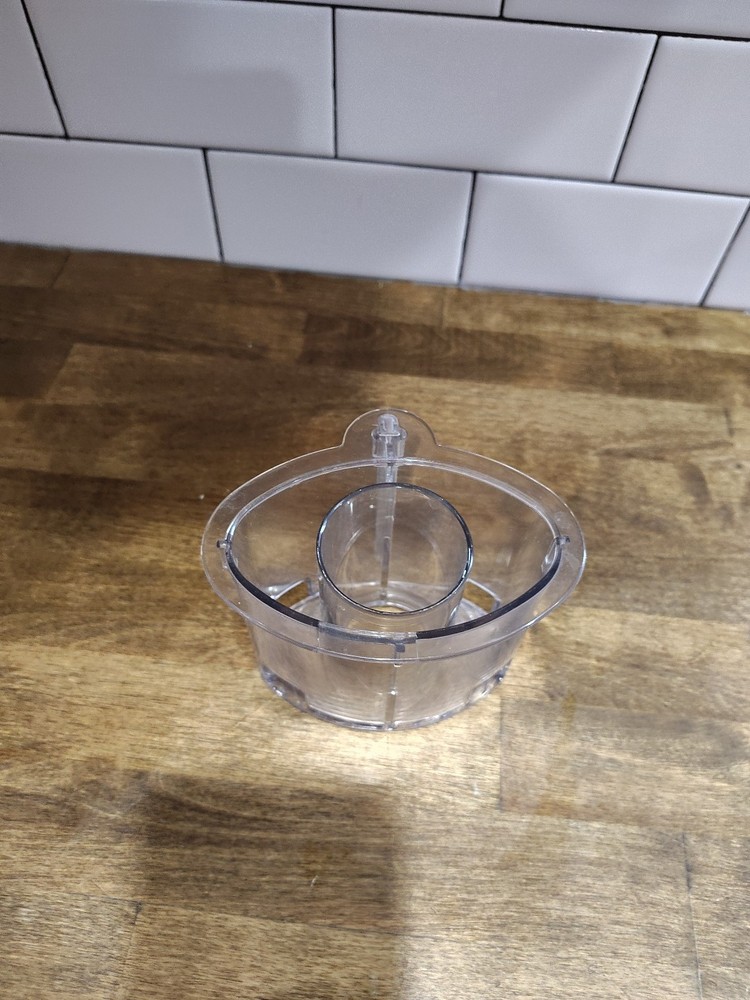 Cuisinart Custom Prep 11 Food Processor DLC-2011 Chute Only