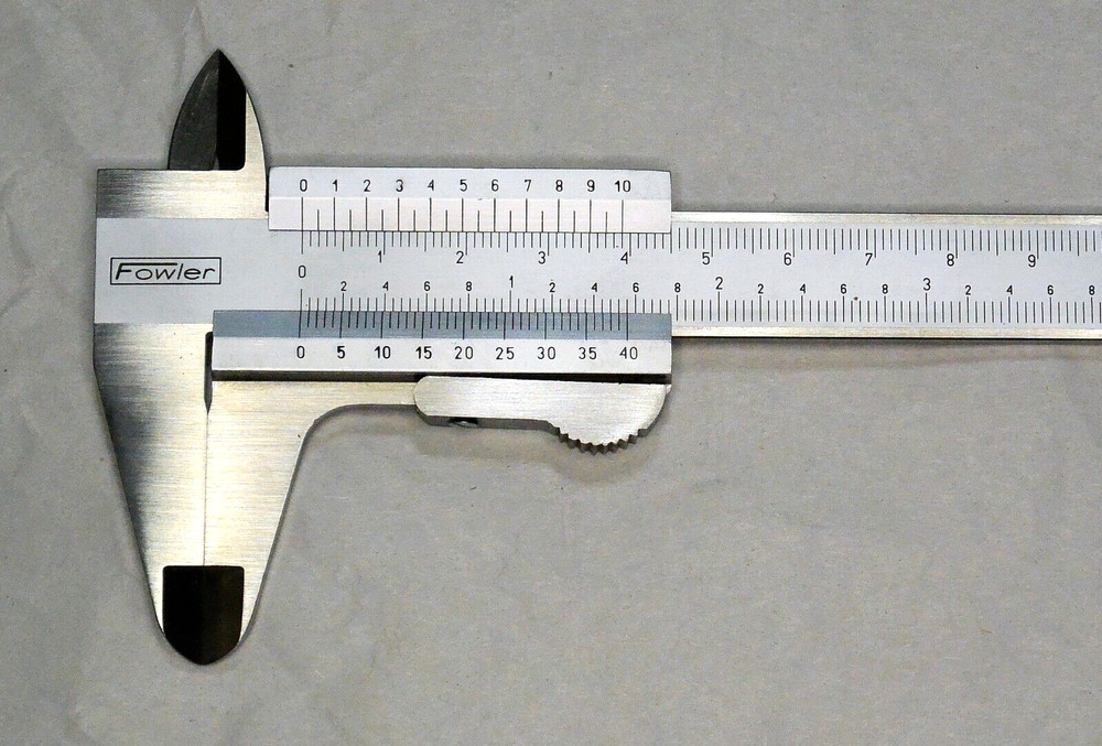 Vintage Fowler Vernier Caliper Range with Original Case 6'' (A)