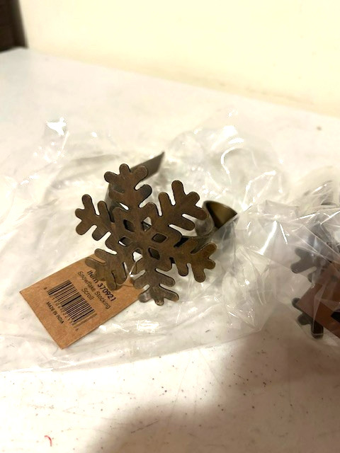 2 Snowflake scrolled Mantle/Stocking Hooks