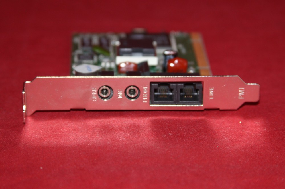 PCI Internal Data Fax Modem for Desktop, WinComm V.90 (Cirrus Logic Chipset)