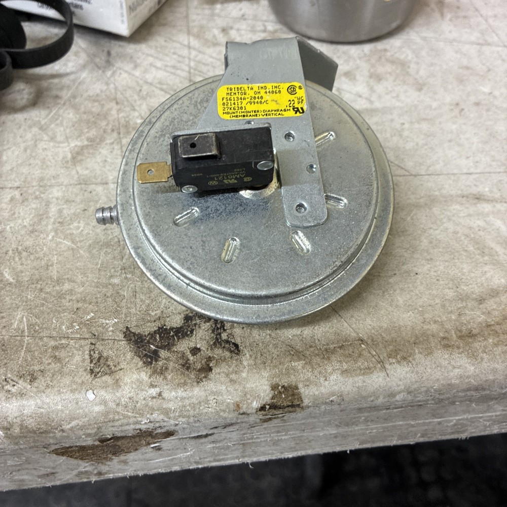 Tridelta FS6005-433 Pressure Switch New