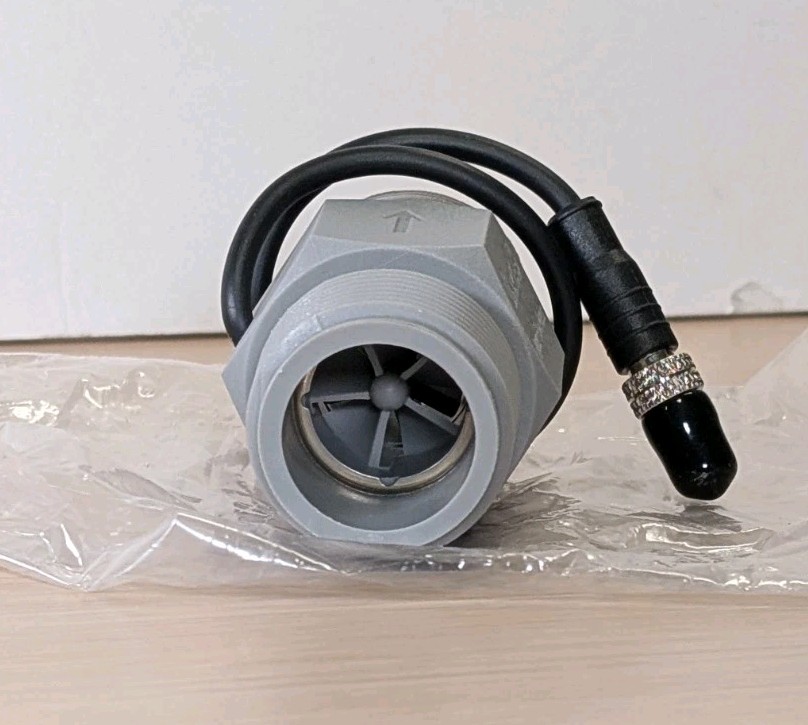 LinkTap One-Inch Flow Meter & Connection Cable 4-Zone Wireless Valve Controller
