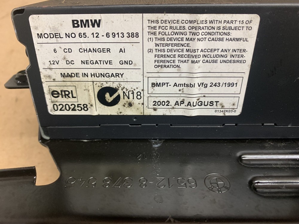 •Genuine• BMW E36 M3 6 Disc CD Changer