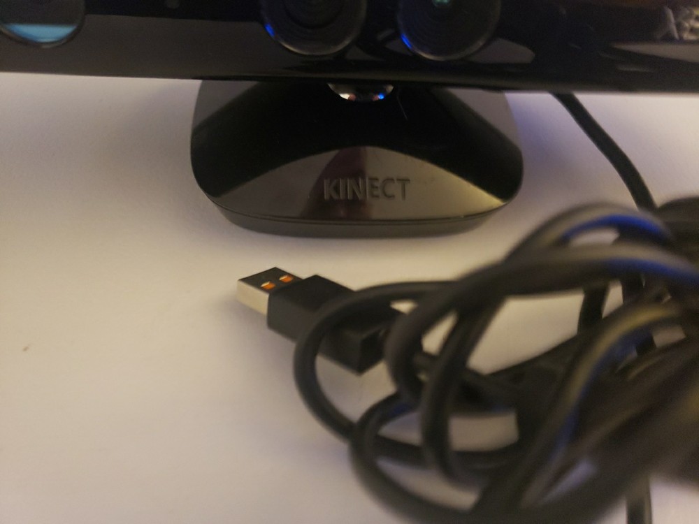 Microsoft Kinect Sensor for XBox 360 Tested Working Fast Shipping
