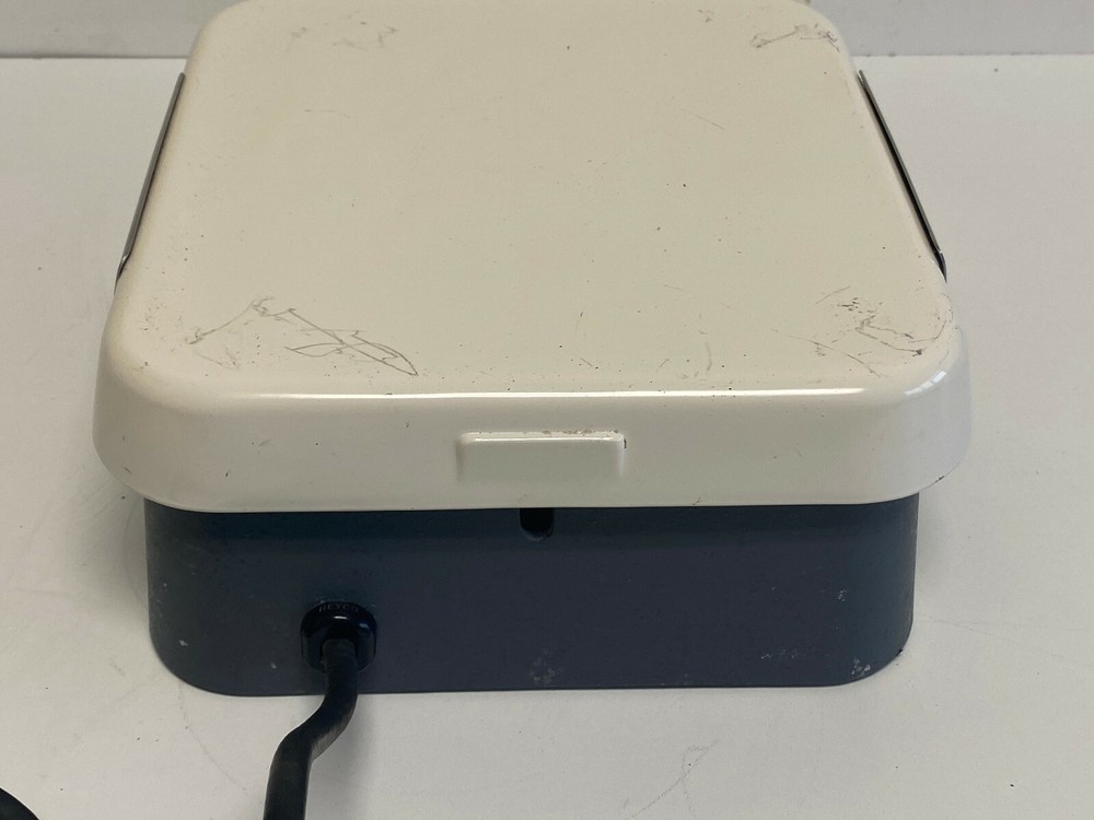 CORNING MAGNETIC STIRRER PC-103
