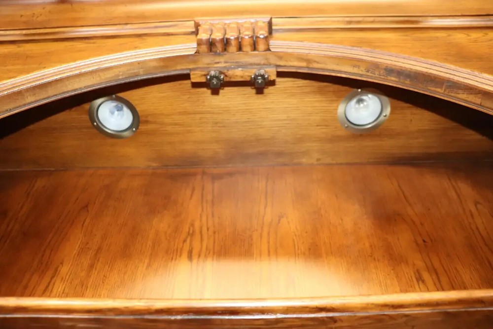 Grand Georgian Style Solid Oak Baker China Cabinet Bookcase Breakfront