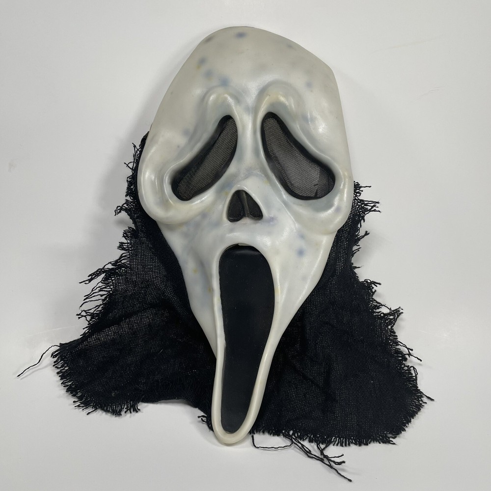 SCREAM Ghost Face Mask Easter Unlimited Fun World Div Apr-Jun 2011