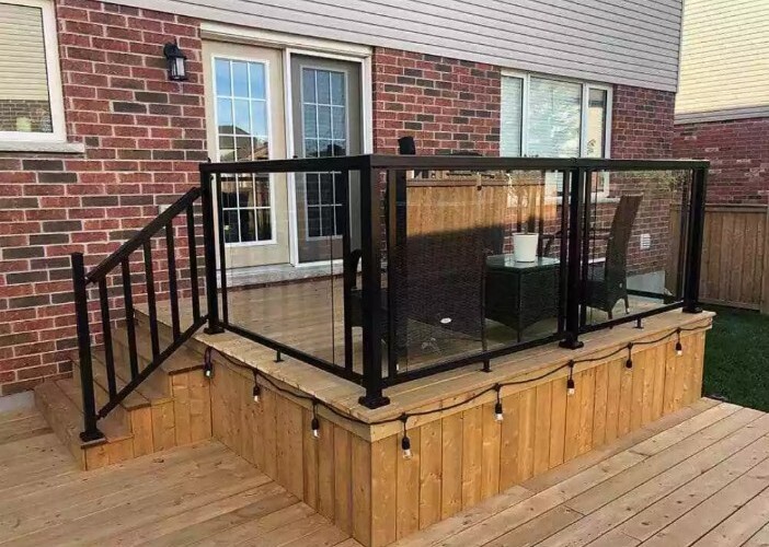 Black Aluminum Deck Railing Wall Mount Bracket Kit | Peak In