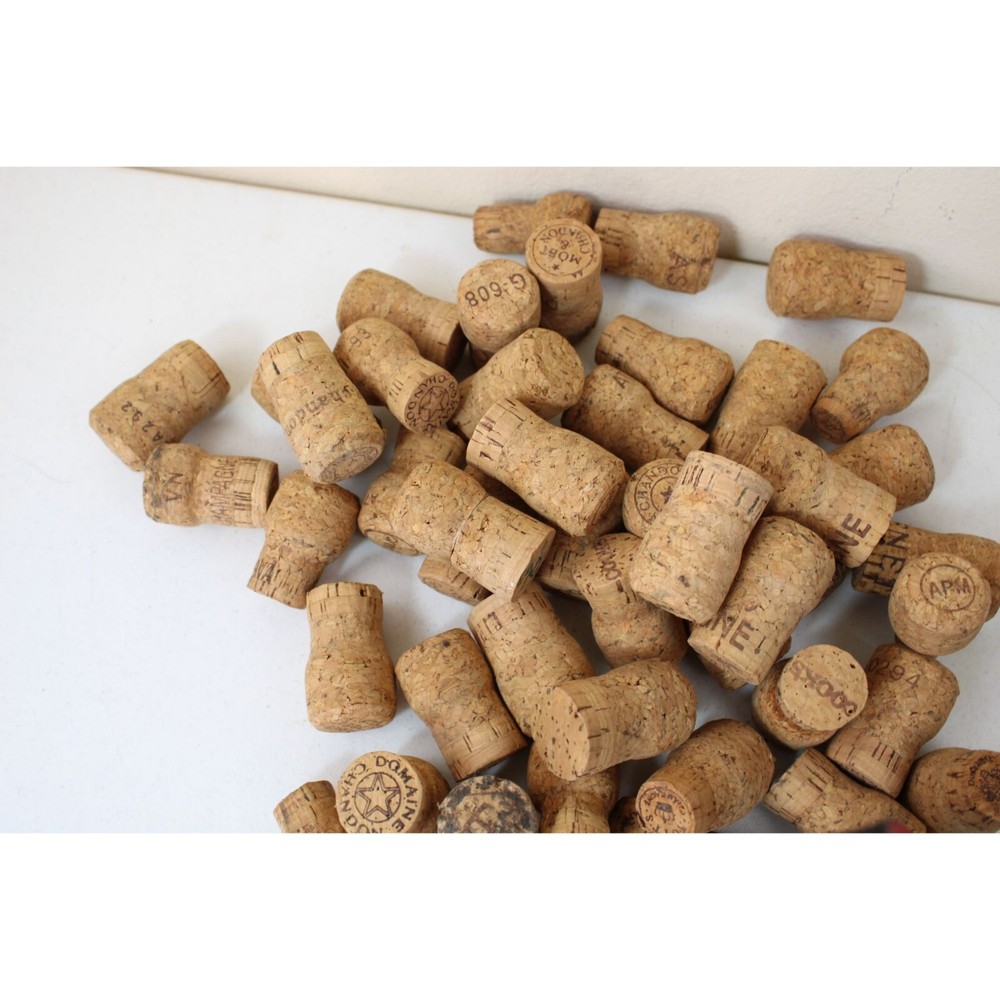 Lot 52 Champagne Corks Moet 91233 Chandon