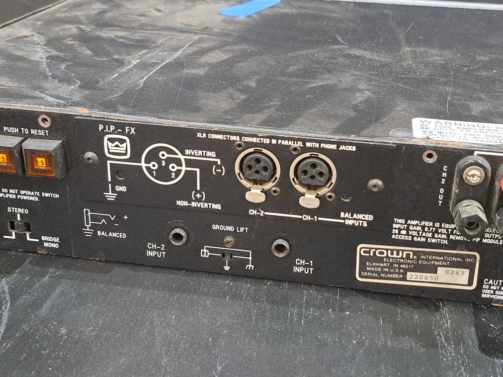 Crown Macro-Tech 2400 2-Channel Power Amplifier