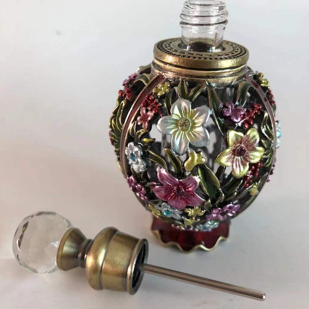1pc 10ml Antique Empty Flower Pattern Refillable Perfume Bottle Container Decor