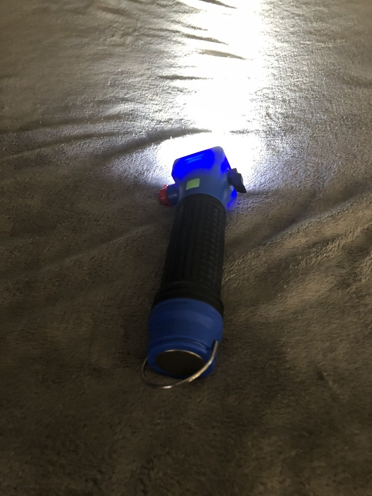 SecureBrite COB Pop-Up Emergency Auto Tool Light – NEW