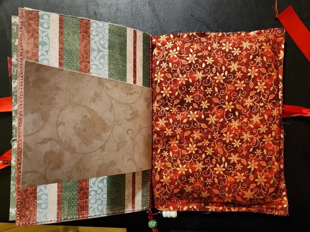 HANDMADE Holiday Junk Journal by Lexi