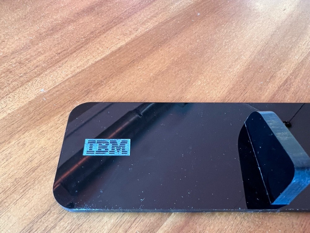 IBM THINK SIGN PLAQUE - Rare Authentic Computer Desk Accessory Executive Gift