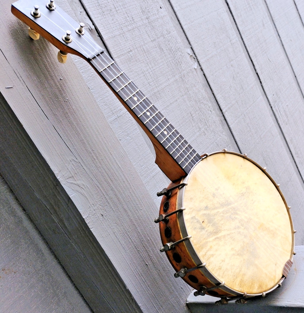 Vintage / Antique Banjolele