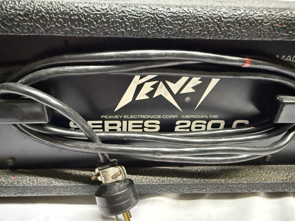 Peavey XR-500 powered mixer amplifier