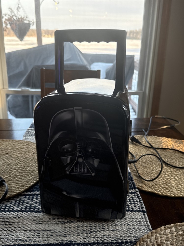 Star Wars Darth Vader Mini Fridge