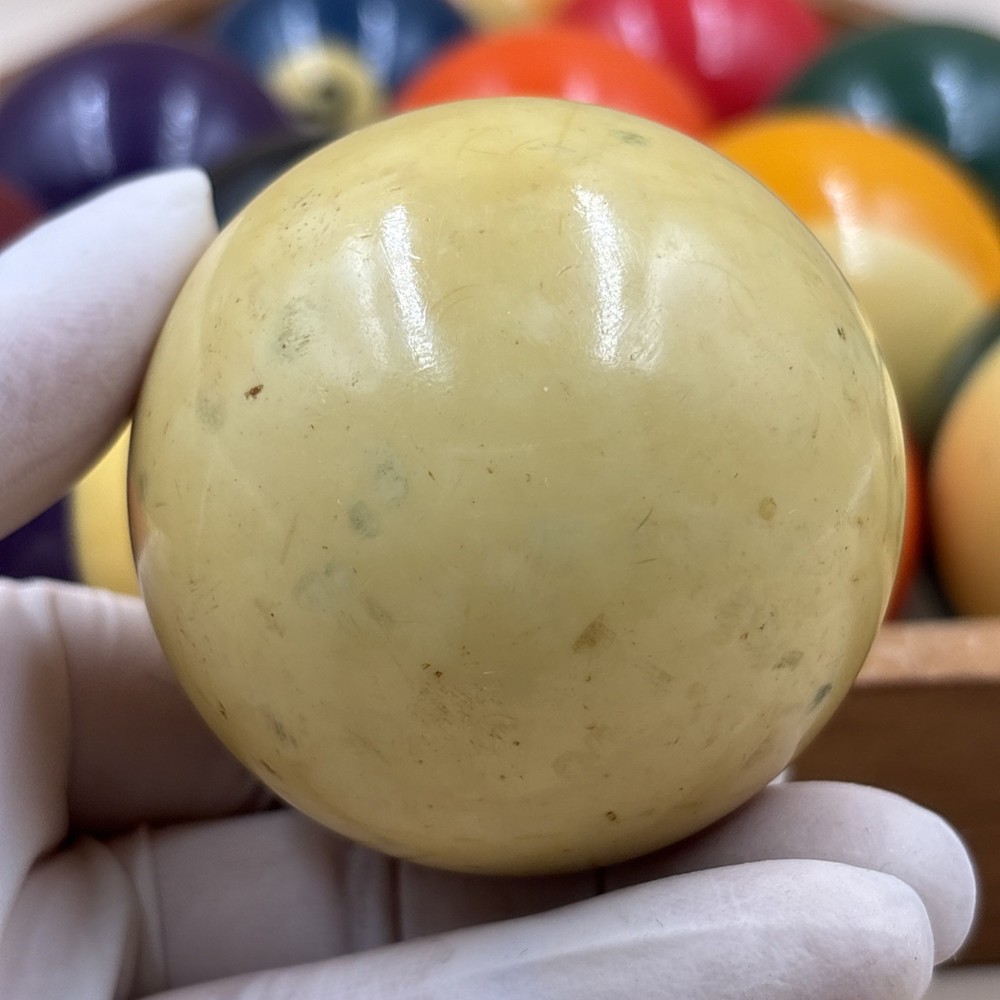 Vintage Aramith Belgian Billiard Balls Complete Set 2 1/4"