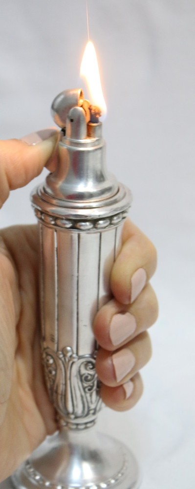 Vintage Silver Plate Ronson "JUNO " Table Lighter Working Condition