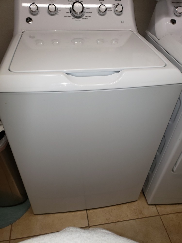 washer and dryer set " PENDING "