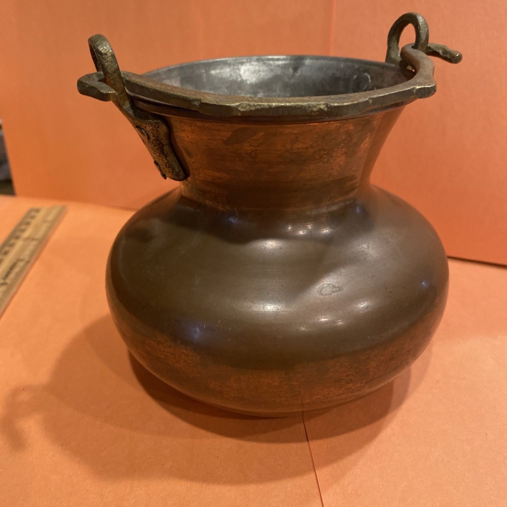 Vintage Copper Pot W/ Swing Brass Handle (A)