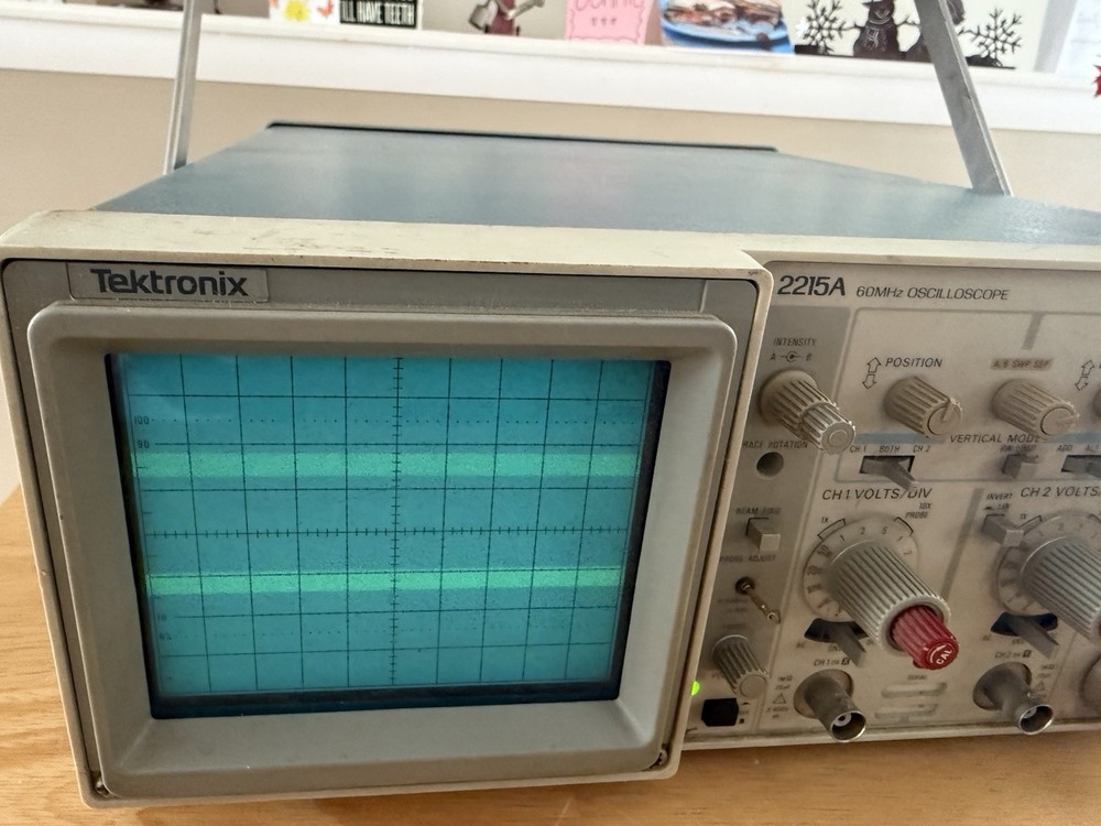 Tektronix 2215 Analog Oscilloscope