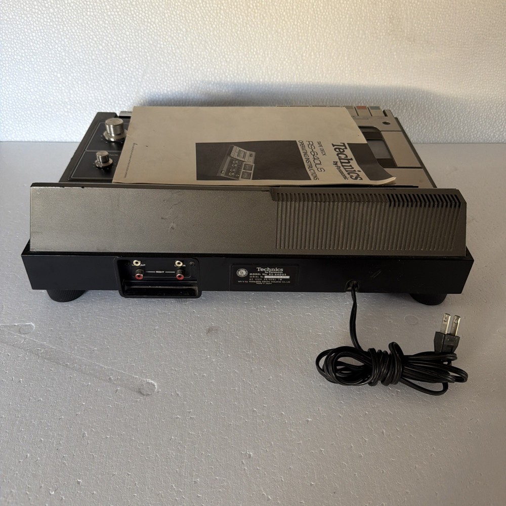 Technics RS-640US.