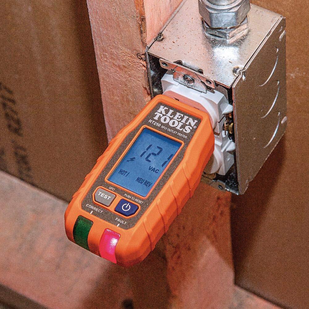 Klein Tools RT250 GFCI Receptacle Tester with LCD Display