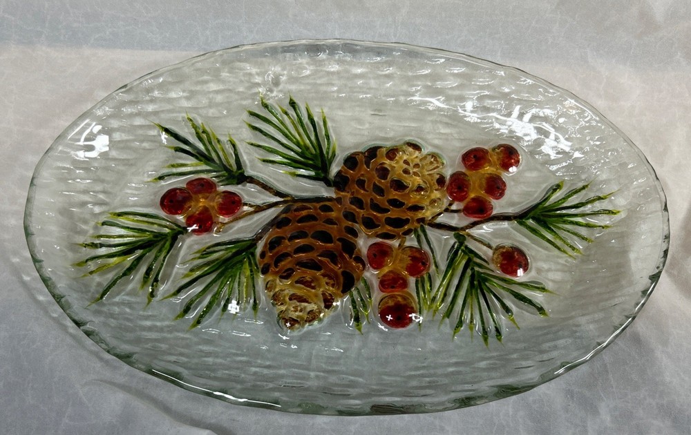 Oval Glass Platter Pinecone Design