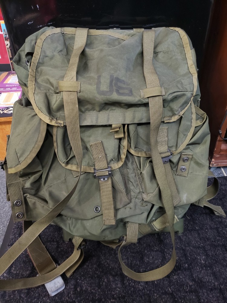 US Army Backpack with Metal frame