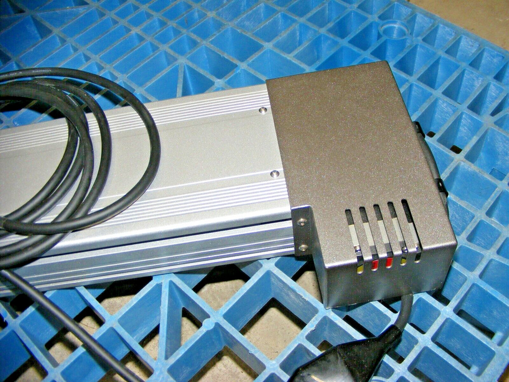 Nordson EFD Dispenser Robot Axis Rail Guide Y2