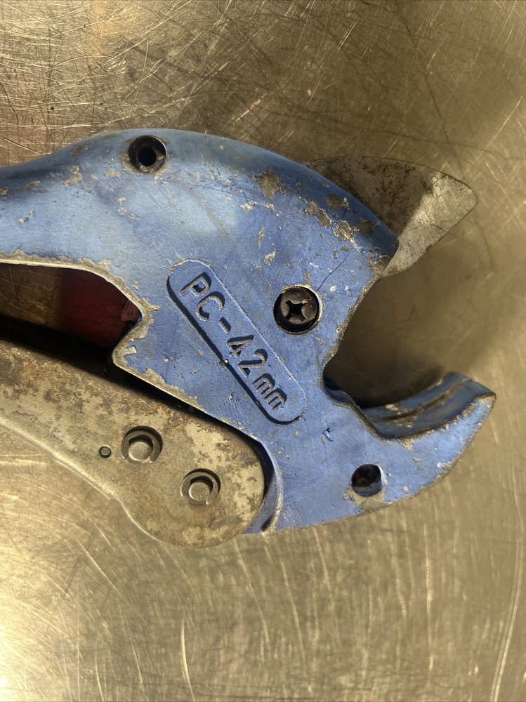 42mm Ratchet Pvc Pipe Cutter