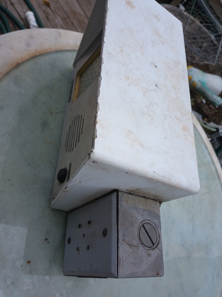 DigiTech DigiGate 700LC Entry Terminal Working Order