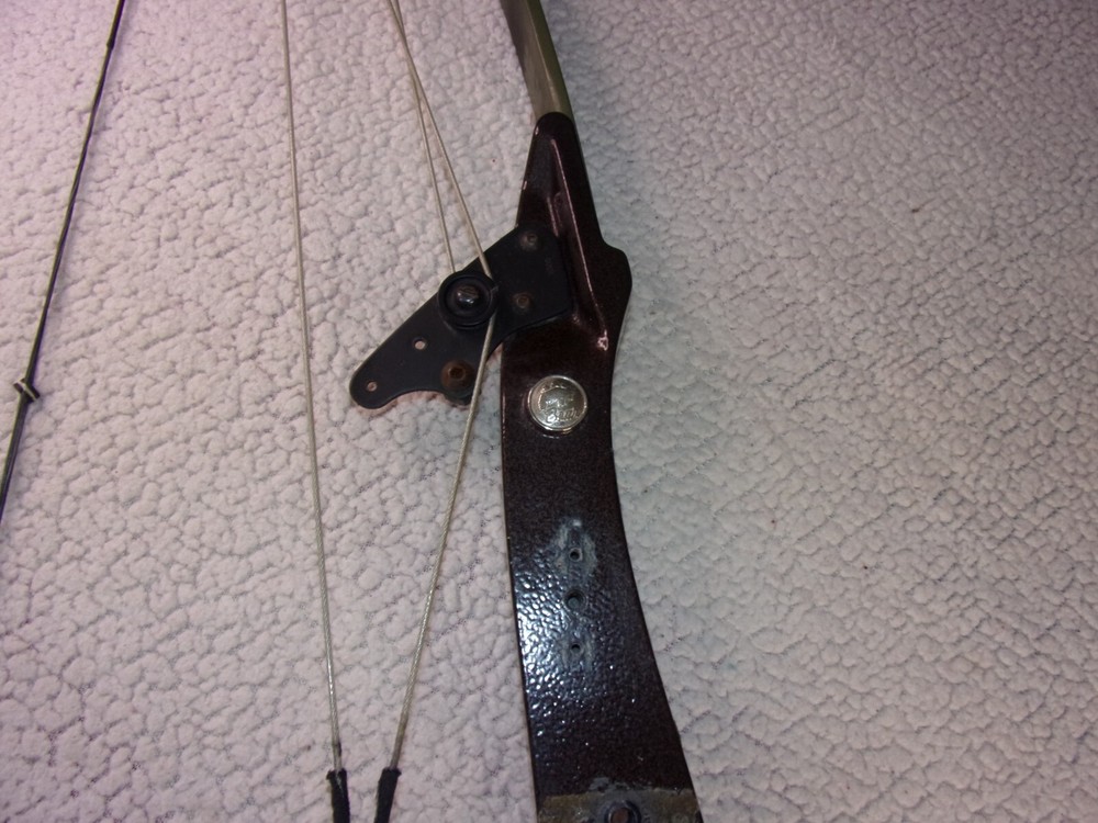 Bear Whitetail Hunter Compound Bow With Camo Limbs