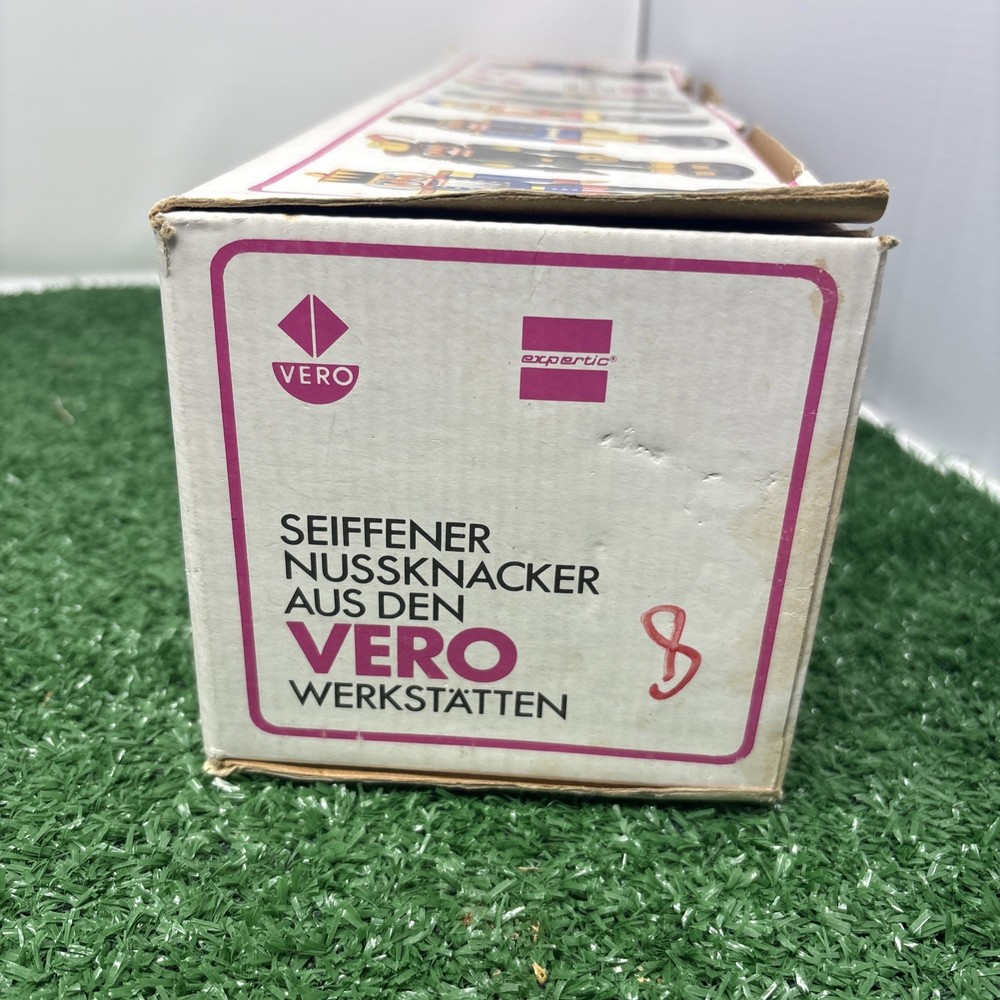 Vero Seiffener Nutcracker Schornsteinfeger 432 005