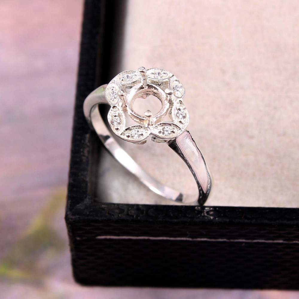 Engagement Ring Semi Mount Ring Stone Setting Size 5X5 MM Round Setting Ring