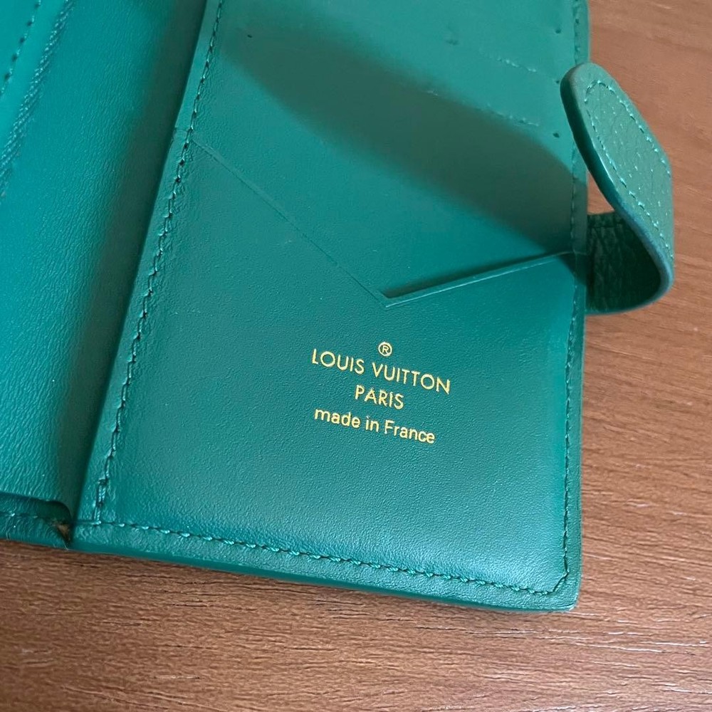 LOUIS VUITTON LV Vertical Wallet Compact Authentic