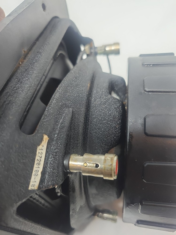 Needs Cleaning Kicker Solo Baric Speakers S8L5