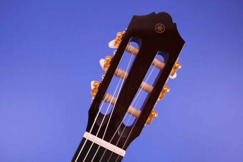 Yamaha CG182C Classical Guitar