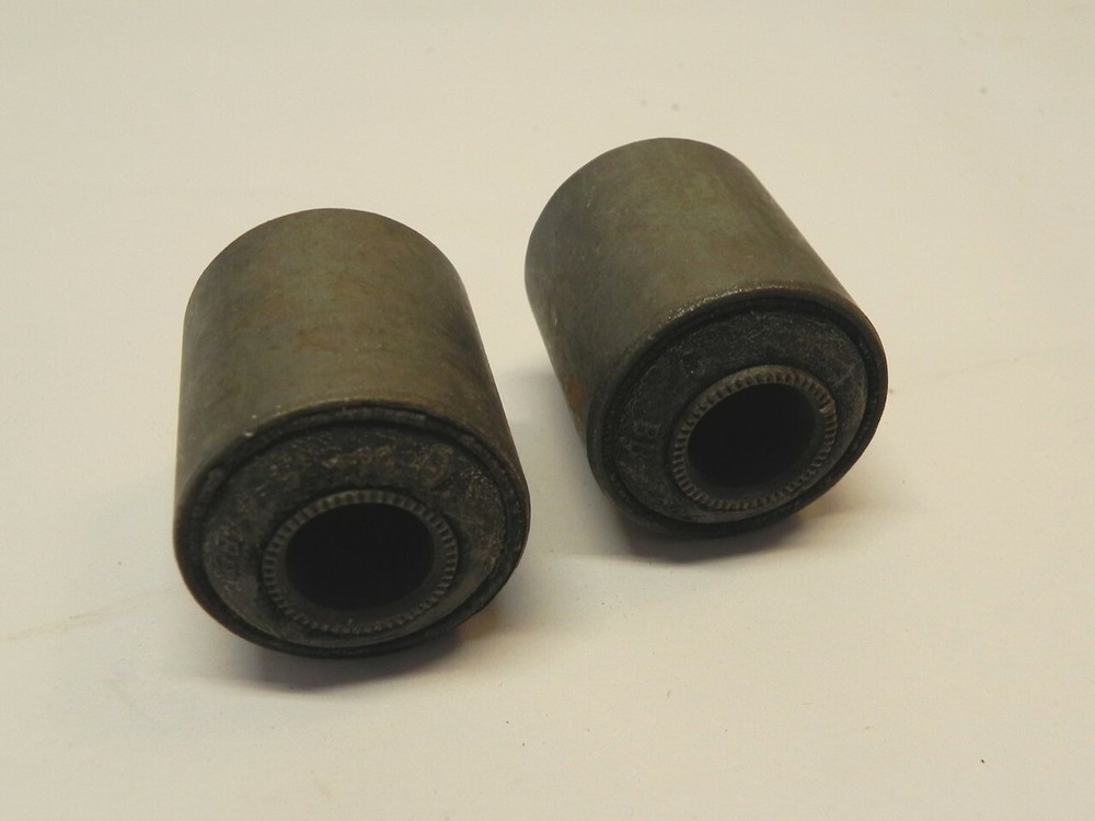 1971-79 DATSUN *COMPLETE* LOWER CONTROL ARM BUSHING MOOG #KF-58