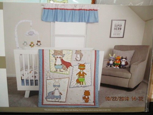 Trend Lab Superheroes 4-Pc Crib Bedding Set Includes Window Valance *New*