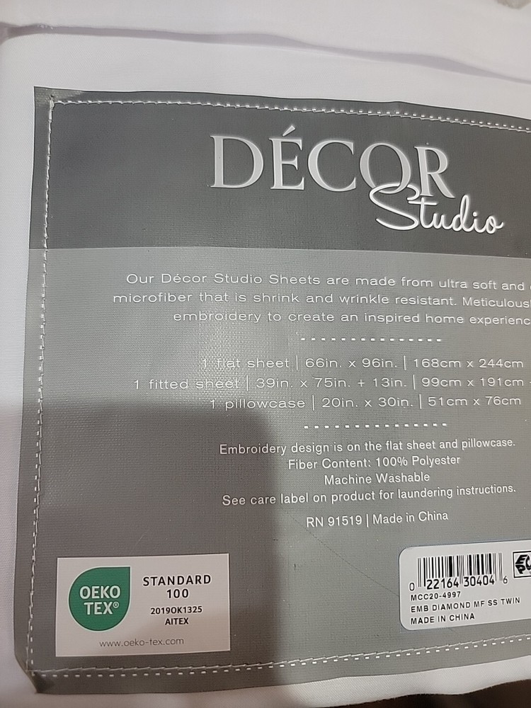 Decor Studio Holiday Embroidered Diamond Microfiber Twin 3-Piece Sheet Set