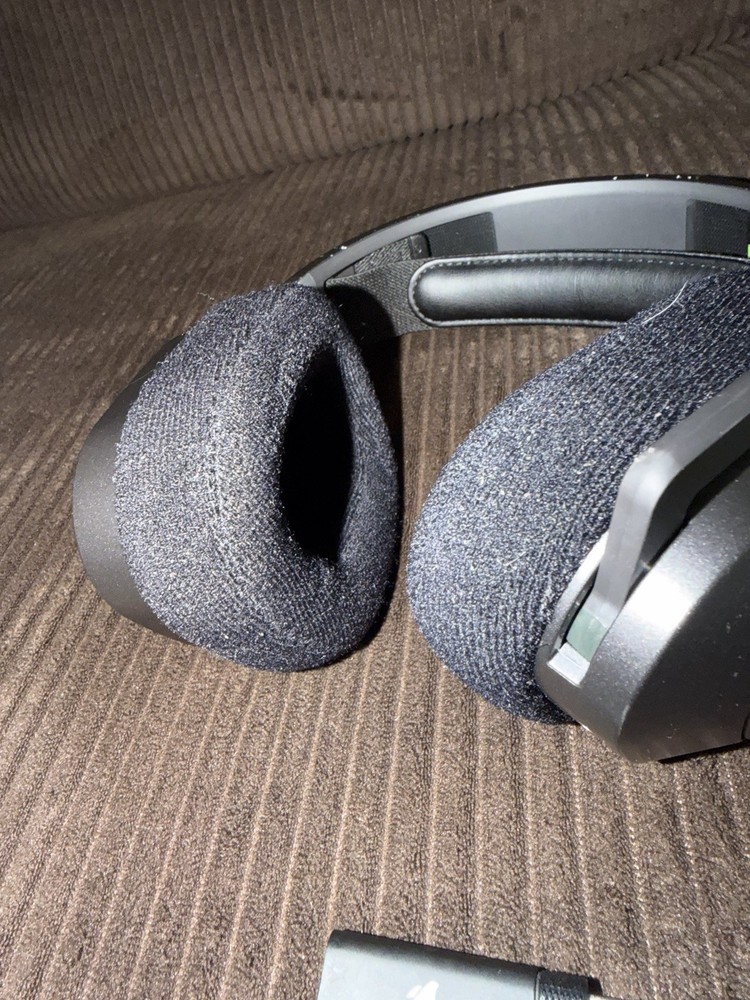 Corsair HS80 Max Wireless Gaming Headset Multiplatform Bluetooth