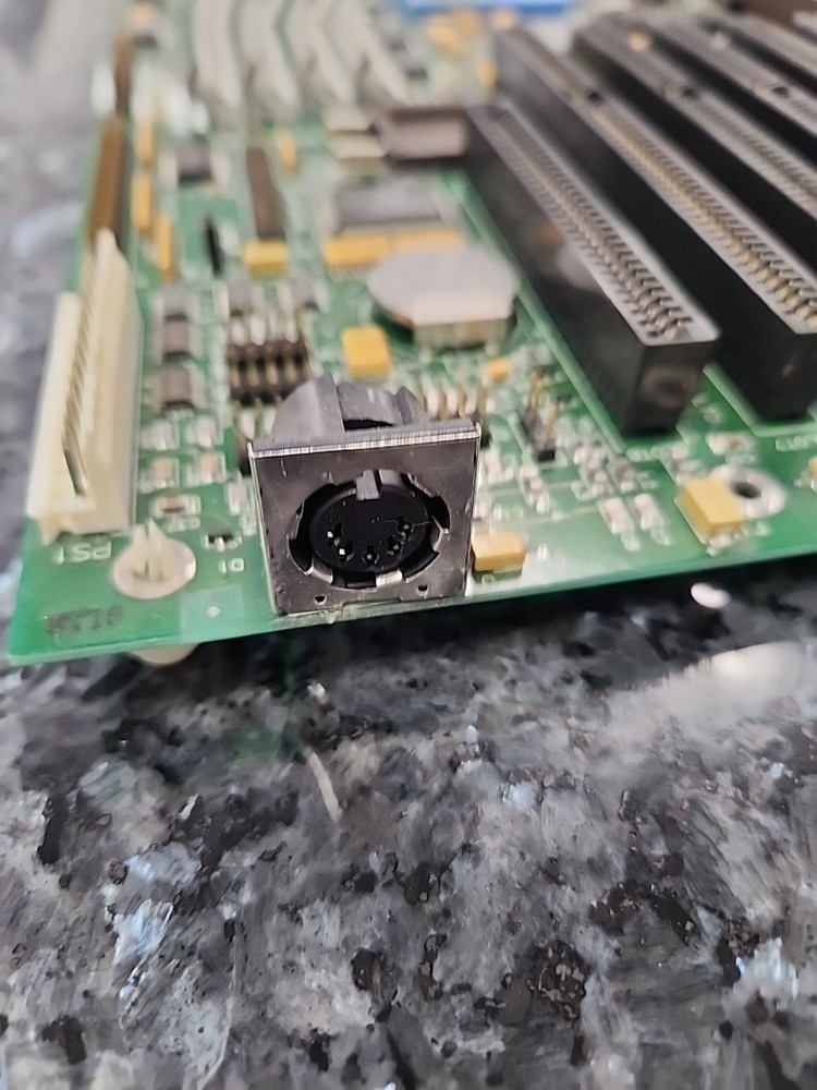 Intel PBA 613680-004 Board
